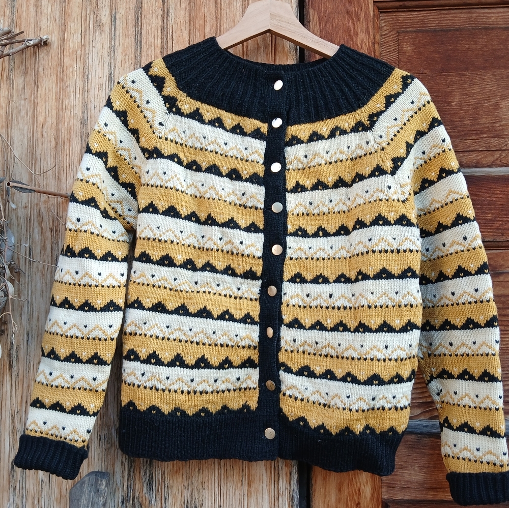 Vintage Handmade Cardigan Size S